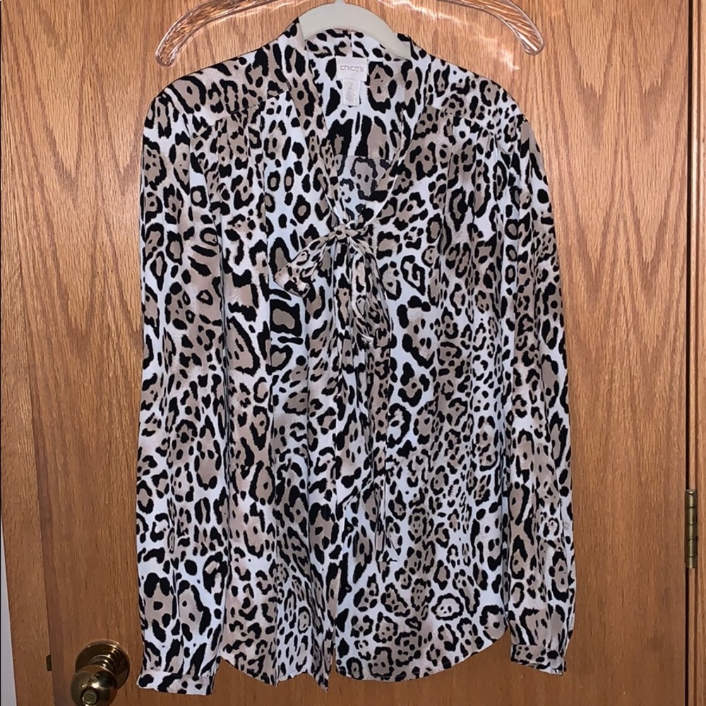 Chico’s size 2 blouse